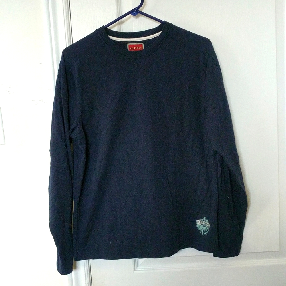 100% Cotton Long Sleeve shirt in Navy blue.